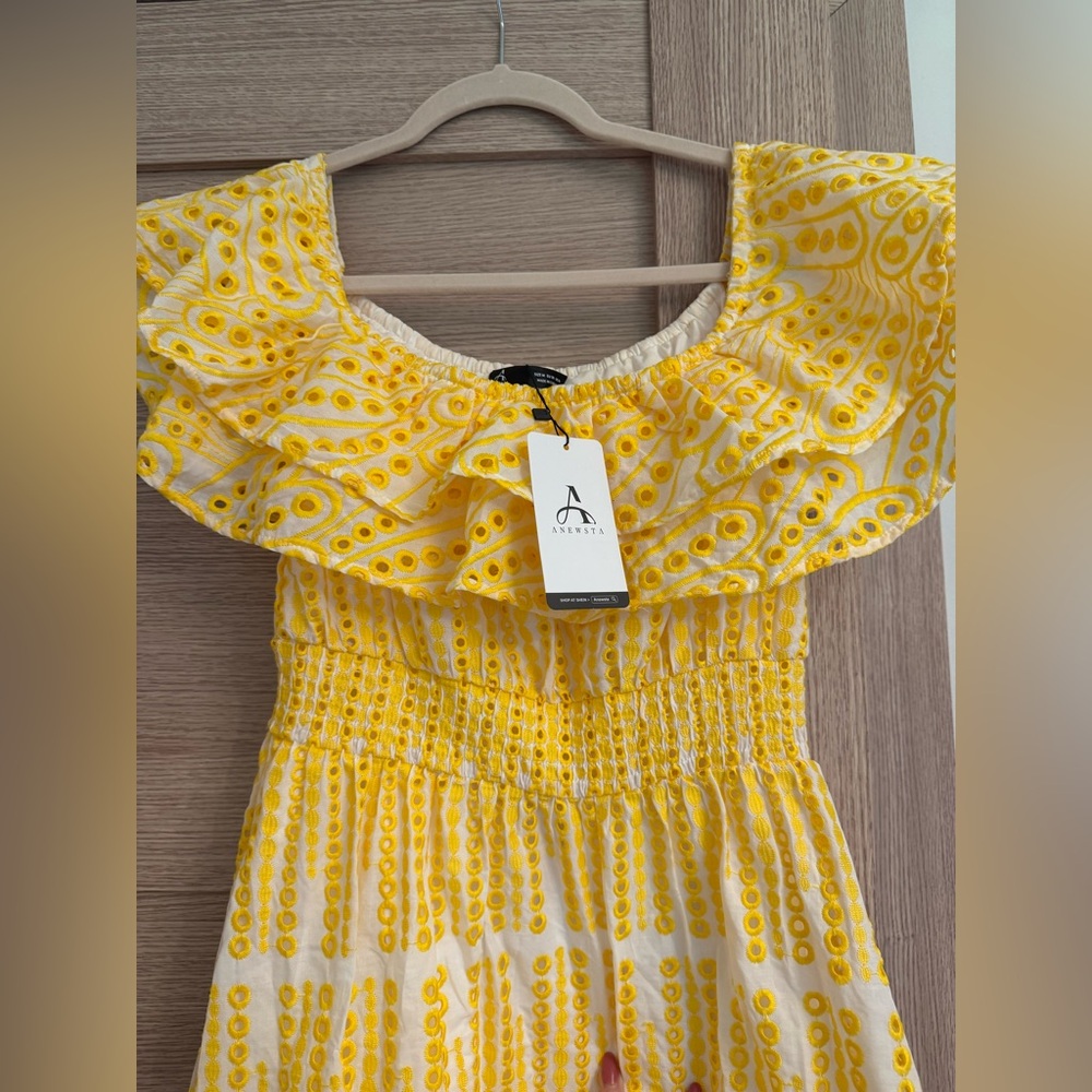 Yellow and White Maxi Dress - Picture 2 of 4